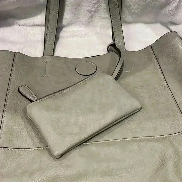 Joy Susan Gray Tote - Picture 2 of 11
